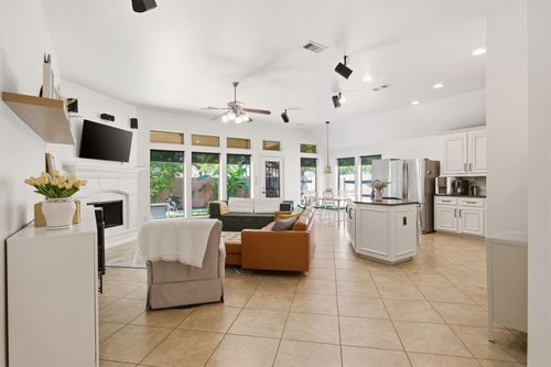 13416 Moonlit Lake Ln, Pearland, TX, 77584-3733 | Card Image