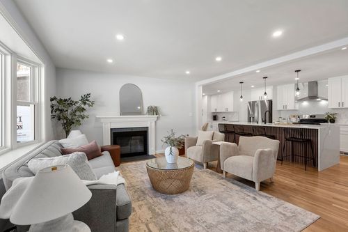 378 Linebrook Road, Ipswich, MA, 01938 | Card Image