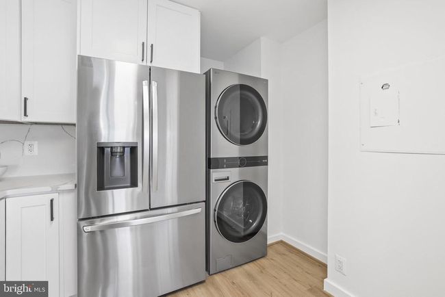 UNIT-1712 - 205 Yoakum Pkwy, Condo with 3 bedrooms, 2 bathrooms and null parking in ALEXANDRIA VA | Image 21
