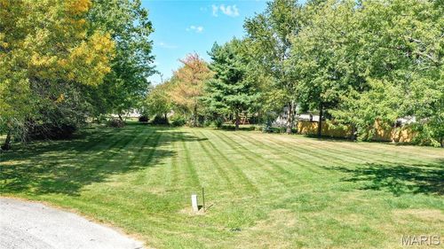 32 Sugarwood Ct, Jerseyville, IL, 62052-1369 | Card Image