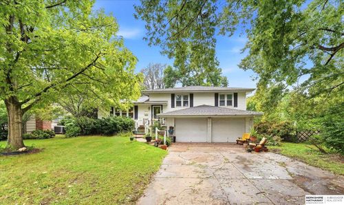 9723 Spaulding Street, Omaha, NE, 68134 | Card Image