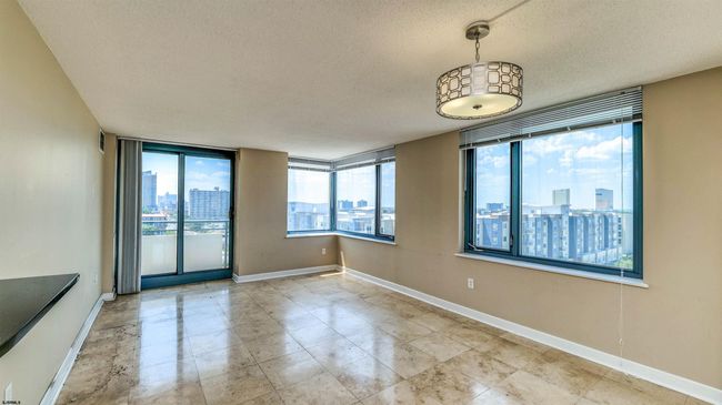 526 Pacific Ave, Condo with 2 bedrooms, 2 bathrooms and null parking in Atlantic City NJ | Image 10