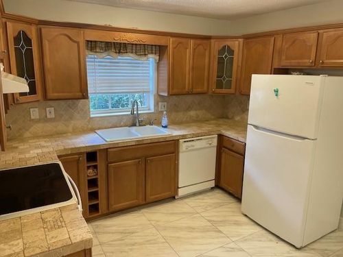 355 Sunshine Dr, Coconut Creek, FL, 33066-1822 | Card Image