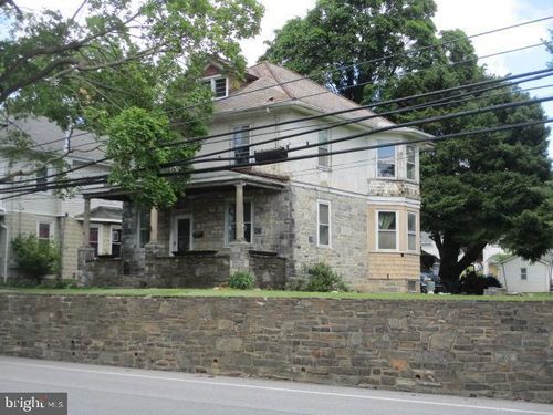 222 E North Ln, CONSHOHOCKEN, PA, 19428-2216 | Card Image