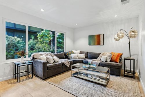 3 Charro Way, Fairfax, CA, 94930-1307 | Card Image