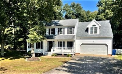 11107 Sweetbay Arbor Place, House other with 4 bedrooms, 2 bathrooms and null parking in Chester VA | Image 1