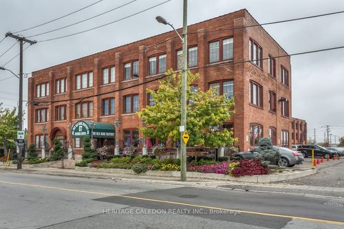 309-57 Mill St N, Brampton, ON, L6X1S9 | Card Image