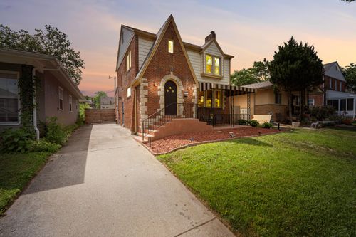 909 Lilley Ave, Columbus, OH, 43206-1731 | Card Image
