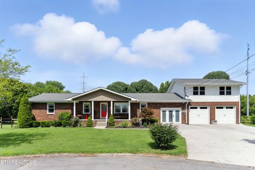 7415 Lena Ln, Knoxville, TN, 37938-4126 | Card Image