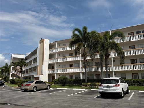 4043-4043 Cornwall C, Boca Raton, FL, 33434-2951 | Card Image