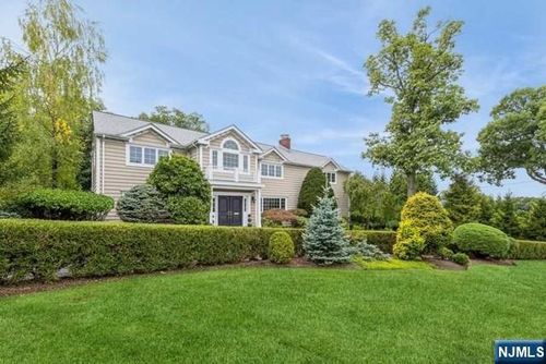 166 Churchill Rd, Tenafly, NJ, 07670-3120 | Card Image
