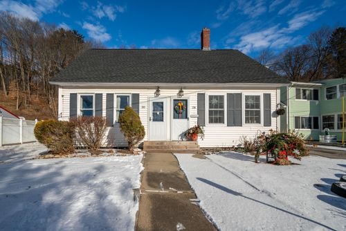 30 Dundee Avenue, Hooksett, NH, 03106 | Card Image