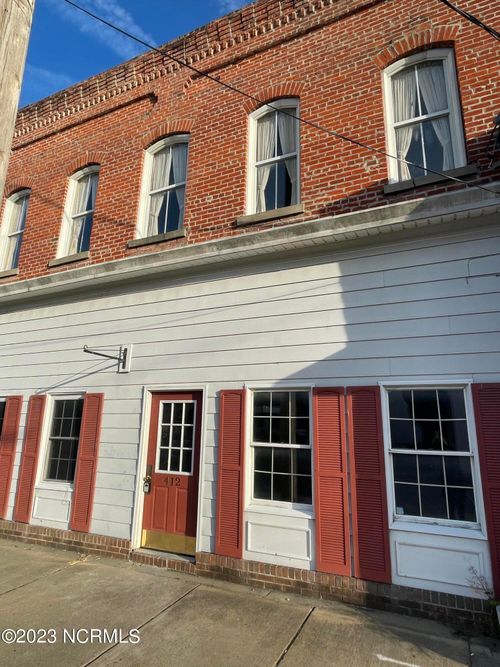 412 E Colonial Ave, Elizabeth City, NC, 27909-4308 | Card Image
