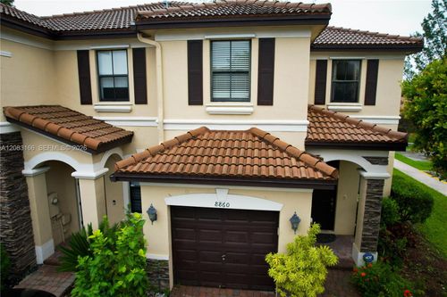 8860-116 Nw Path, Doral, FL, 33178 | Card Image