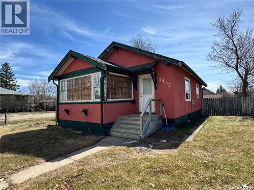 1467 15th St W, Prince Albert, SK, S6V3S9 | Card Image