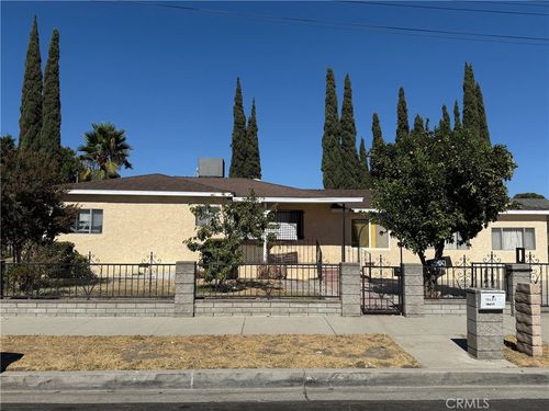 10626 Amboy Ave, Pacoima, CA, 91331-3504 | Card Image