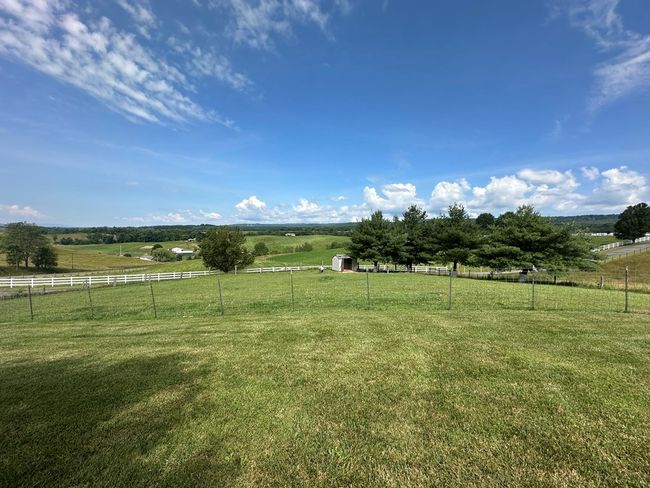 6948 Peppers Ferry Rd, House other with 5 bedrooms, 4 bathrooms and 4 parking in Max Meadows VA | Image 16