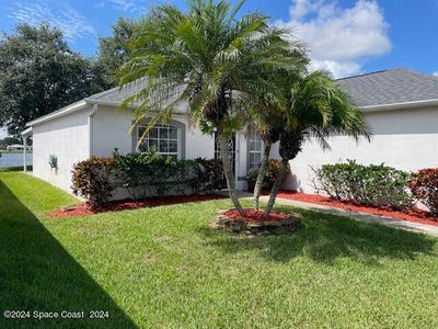 1619 Vista Lake Circle, House other with 3 bedrooms, 2 bathrooms and null parking in Melbourne FL | Image 1