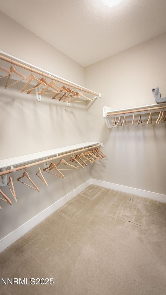 Primary Walk in Closet | Image 25