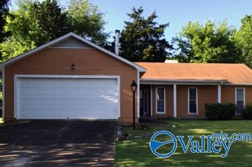 1027 Sharpsburg Dr Se, Huntsville, AL, 35803-2339 | Card Image