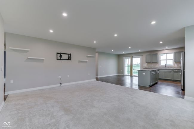 1115 Senate Dr, House other with 3 bedrooms, 2 bathrooms and null parking in Edinburgh IN | Image 13