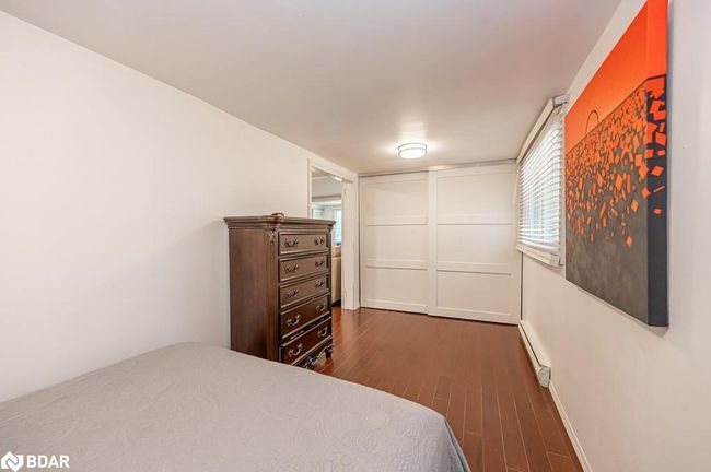3923 Algonquin Ave, House other with 3 bedrooms, 2 bathrooms and 12 parking in Innisfil ON | Image 16