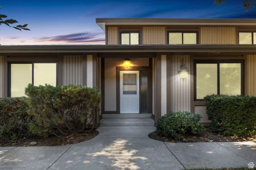 6930 S 800 E, Midvale, UT, 84047 | Card Image