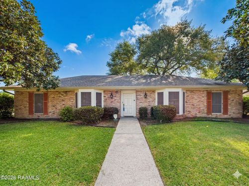 301 Upland Dr, Lafayette, LA, 70506-6851 | Card Image