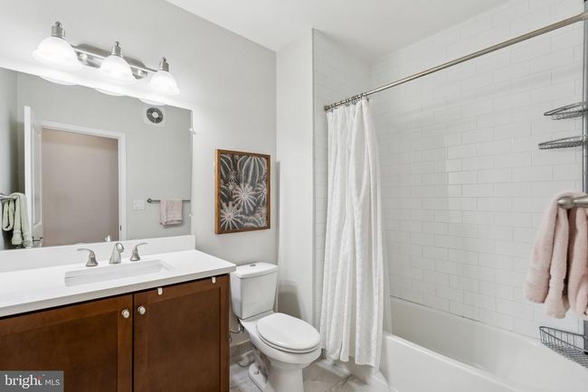 B117 - 1418 N Rhodes St, Townhouse with 2 bedrooms, 3 bathrooms and null parking in ARLINGTON VA | Image 20