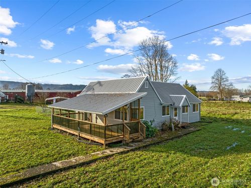 252 State Route 409, Cathlamet, WA, 98612-9720 | Card Image