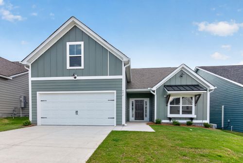 552 Pherson St, Aiken, SC, 29801-8953 | Card Image