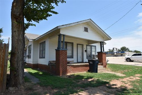 110 W Evans Ave, Seminole, OK, 74868-3320 | Card Image
