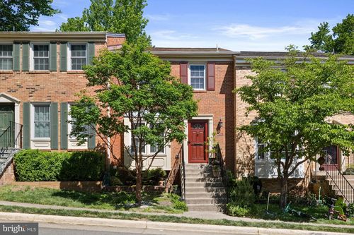 7422 Timberock Rd, FALLS CHURCH, VA, 22043-2929 | Card Image
