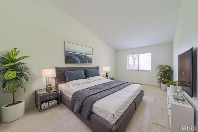 Upper bedroom | Image 36
