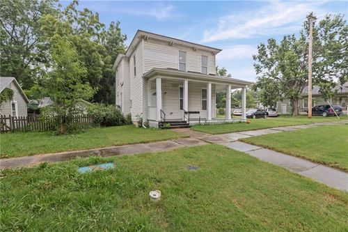 417 2nd St, Ottawa, KS, 66067-2111 | Card Image