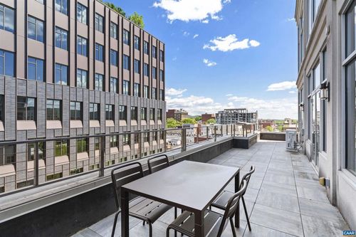 601-218 W Water St, CHARLOTTESVILLE, VA, 22902-5062 | Card Image