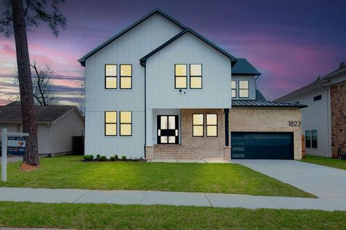 1823 Ebony Ln, Houston, TX, 77018-5020 | Card Image