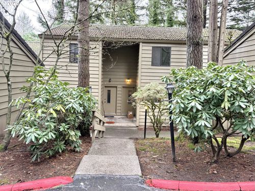 344 Cervantes Cir, Lake Oswego, OR, 97035-1242 | Card Image