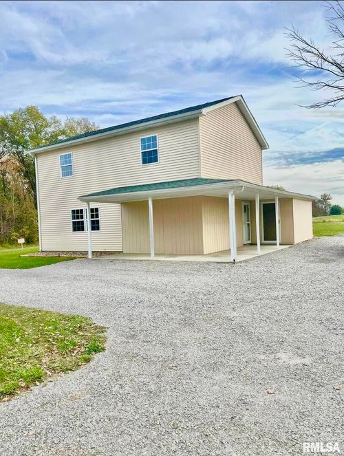 17037 N Ewing Rd, Ewing, IL, 62836-1022 | Card Image