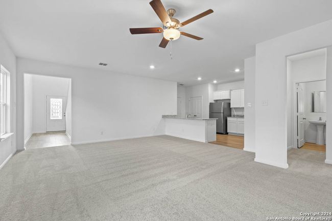 11912 Stroud Dr, House other with 5 bedrooms, 4 bathrooms and null parking in San Antonio TX | Image 7