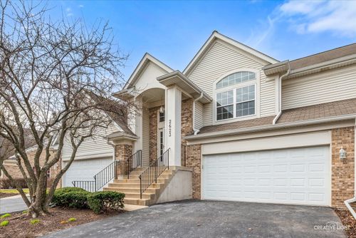2623-2623 Old Woods Trl, Plainfield, IL, 60586-7761 | Card Image