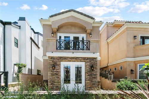 222 6th St, Huntington Beach, CA, 92648-5004 | Card Image