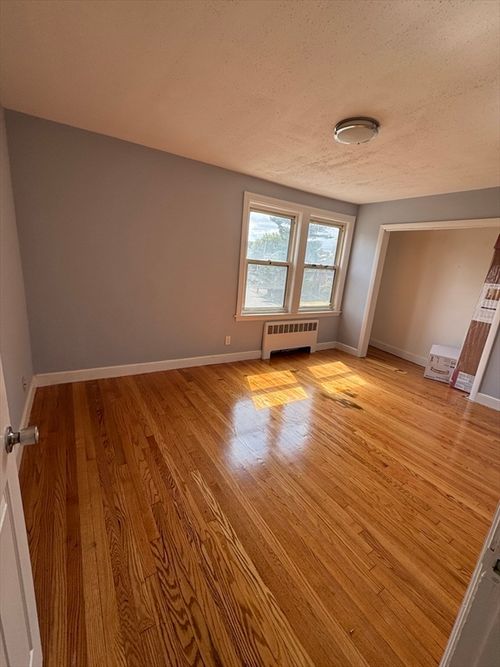 apt-4-44 Cherry St, Swampscott, MA, 01907-1790 | Card Image