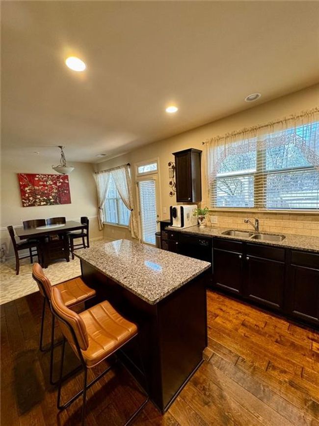 6642 Story Cir, Townhouse with 3 bedrooms, 3 bathrooms and 2 parking in Norcross GA | Image 12