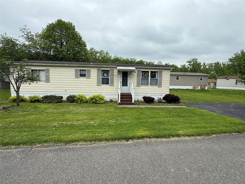 305-305 Brittany Ter, Rock Tavern, NY, 12575-5554 | Card Image