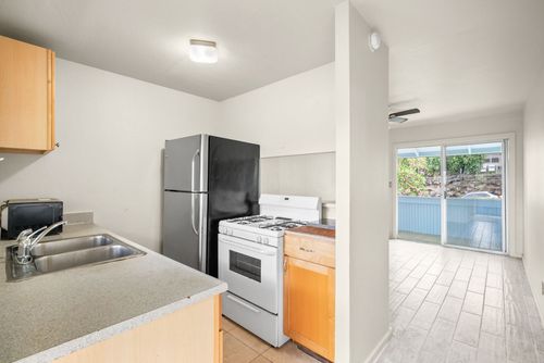 205-75-176 Alakai St, Kailua Kona, HI, 96740-1802 | Card Image