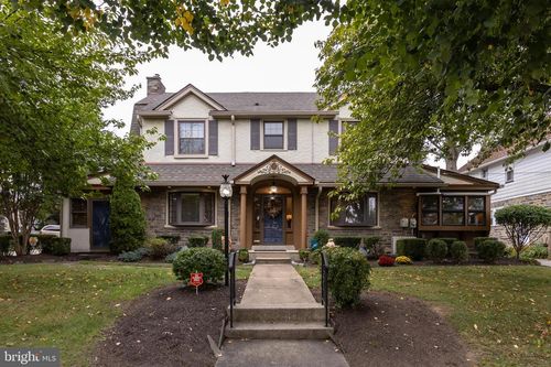 324 Brookline Blvd, HAVERTOWN, PA, 19083-3923 | Card Image