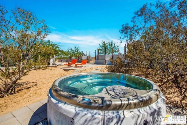 76554 Mesa Dr, House other with 1 bedrooms, 1 bathrooms and null parking in 29 Palms CA | Image 25