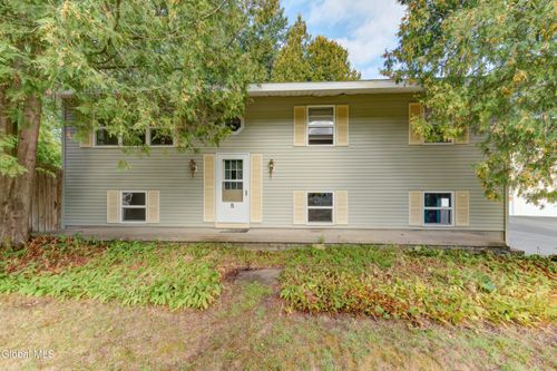 5 Deerleap Pl, Saratoga Springs, NY, 12866-8827 | Card Image
