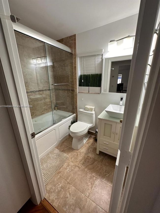 591 Talavera Rd, House other with 3 bedrooms, 2 bathrooms and null parking in Weston FL | Image 12